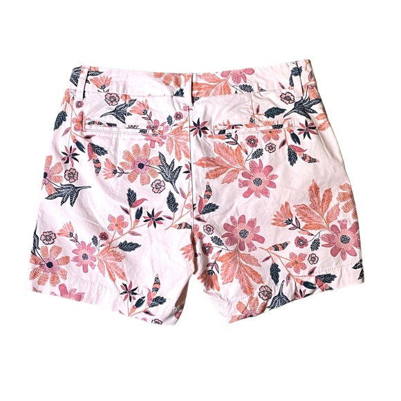 Style & Co. | Mid-Rise Chino Shorts Pink Batik Floral Print Size 4 - Picture 2 of 8